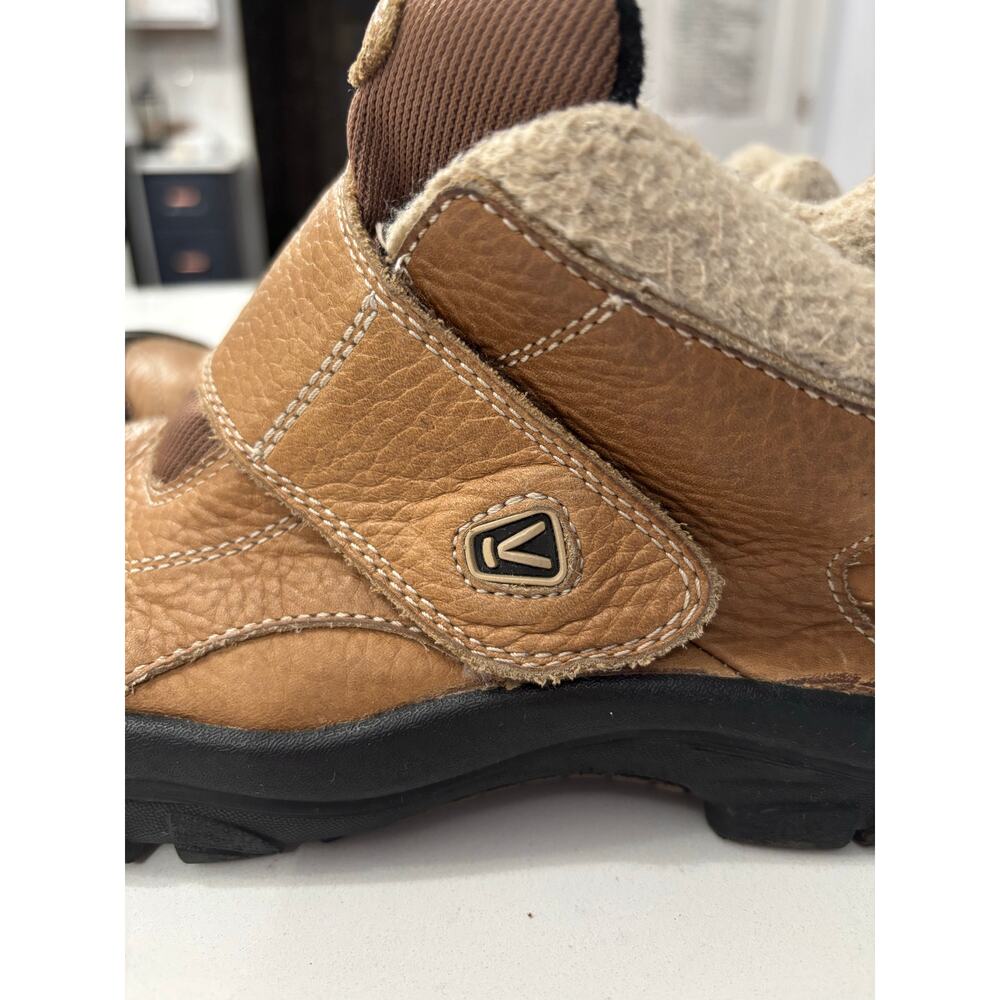 KEEN size 5Y Kootenay waterproof winter boots tan leather gorpcore outdoors - Picture 3 of 9